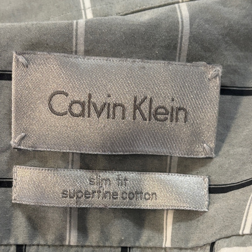 Calvin Klein Gray Plaid Men's Shirt - Picture 6 of 6